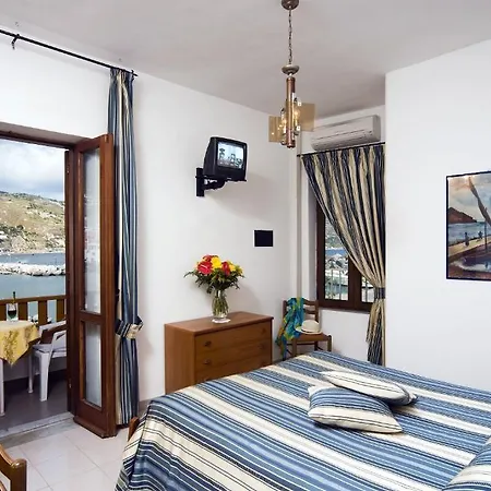 Conte Hotel 3*